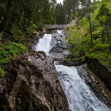 Camping Bella Austria Sankt Peter am Kammersberg Zewnętrze zdjęcie