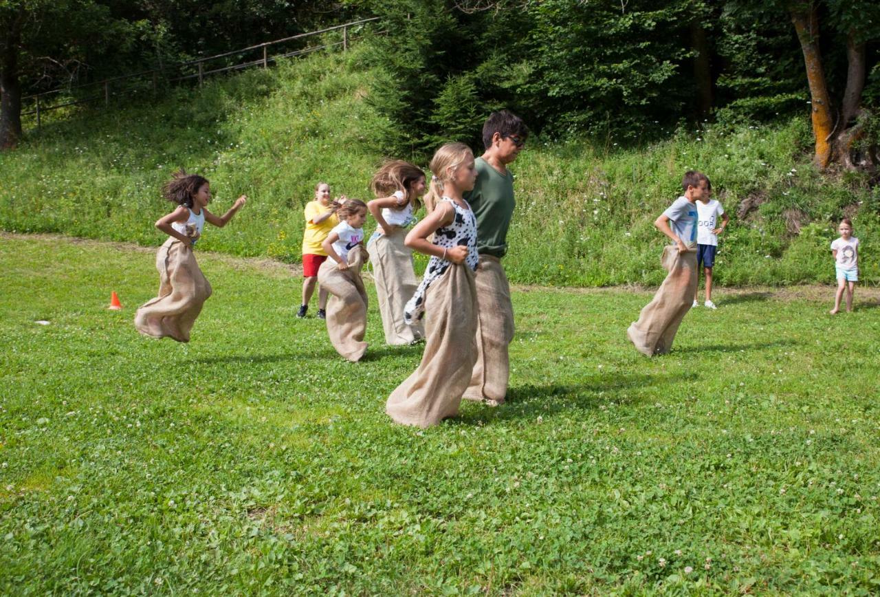 Camping Bella Austria Sankt Peter am Kammersberg Zewnętrze zdjęcie