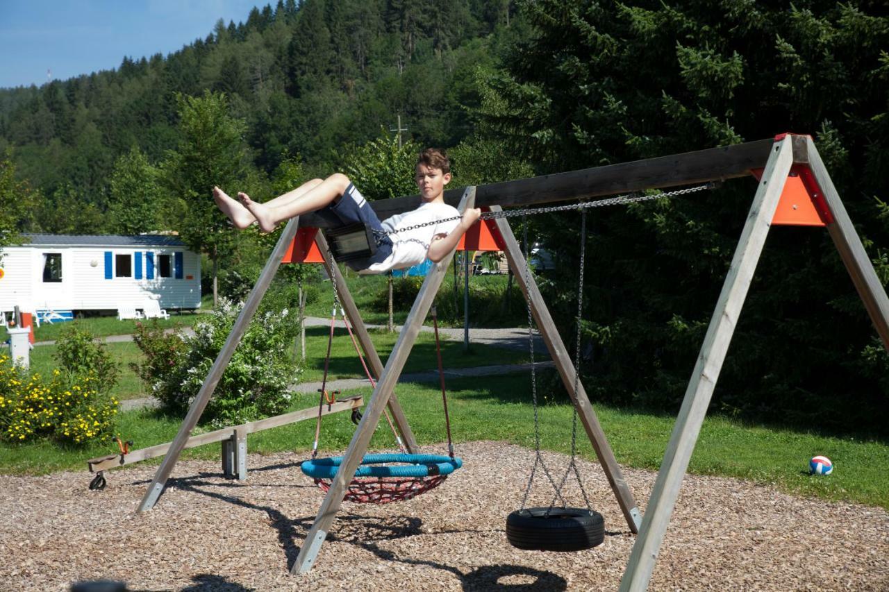 Camping Bella Austria Sankt Peter am Kammersberg Zewnętrze zdjęcie