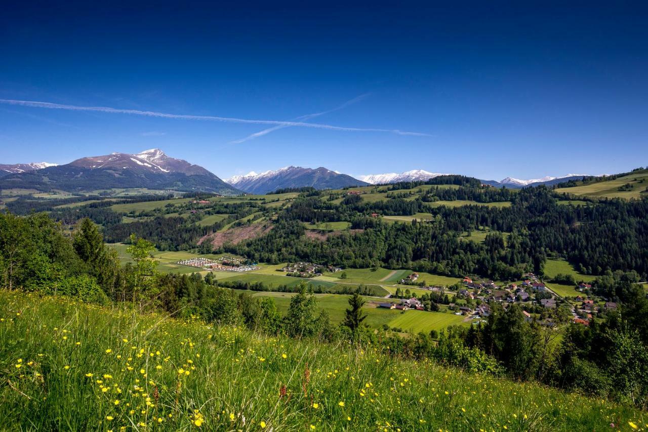 Camping Bella Austria Sankt Peter am Kammersberg Zewnętrze zdjęcie