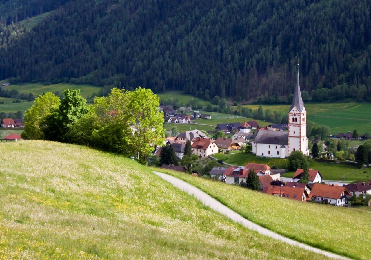 Camping Bella Austria Sankt Peter am Kammersberg Zewnętrze zdjęcie